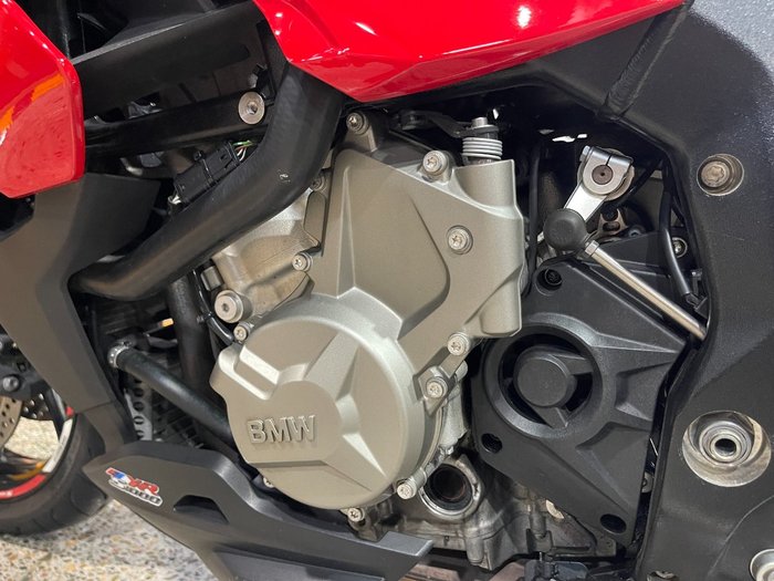 2019 BMW Motorrad S 1000 XR RACING RED