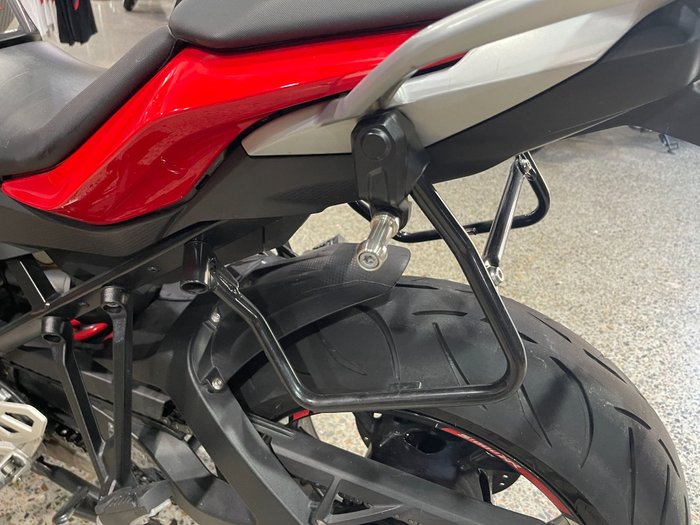 2019 BMW Motorrad S 1000 XR RACING RED