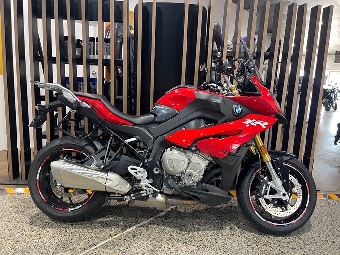 2019 BMW Motorrad S 1000 XR RACING RED