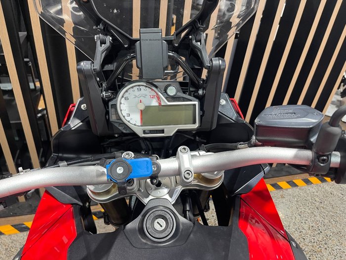2019 BMW Motorrad S 1000 XR RACING RED