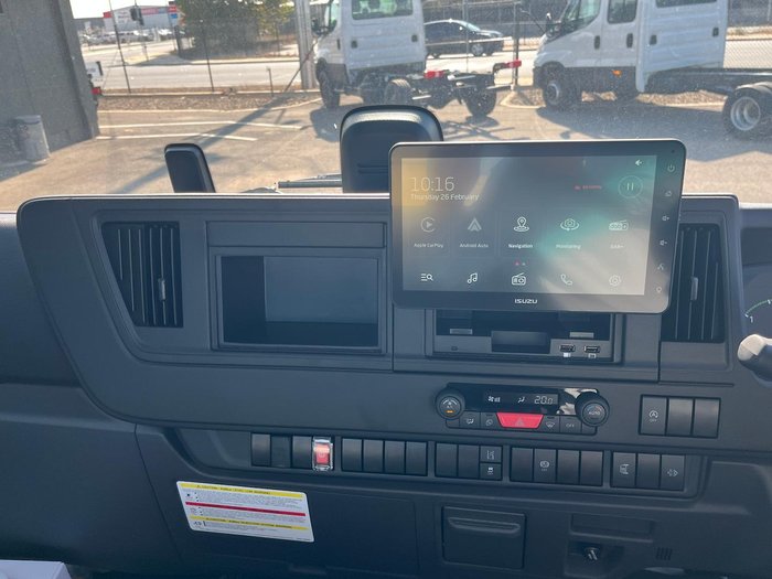 2025 Isuzu F Series FSR 140/120-240 AM R56