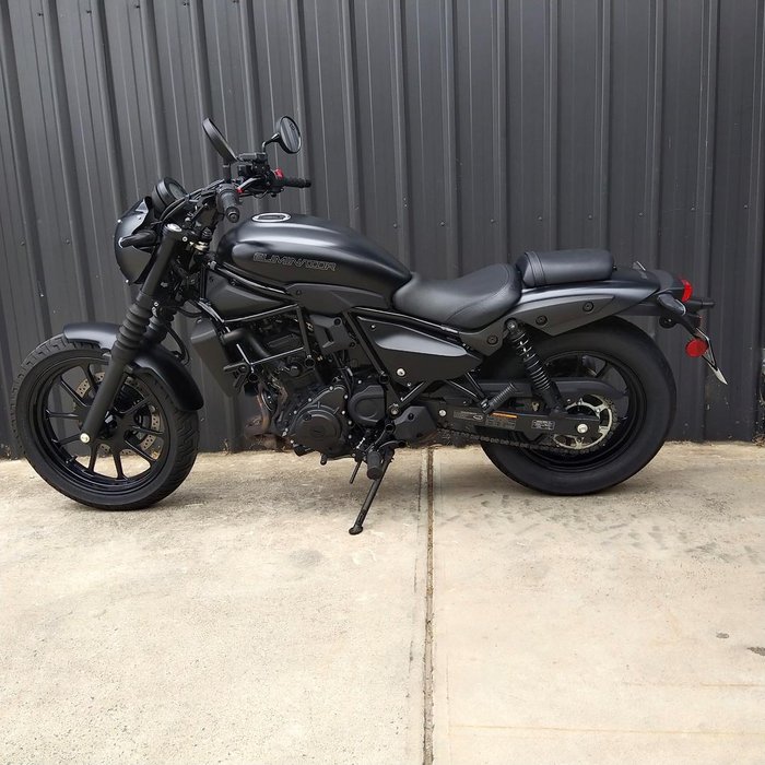 2024 Kawasaki Eliminator SE Eliminator Black