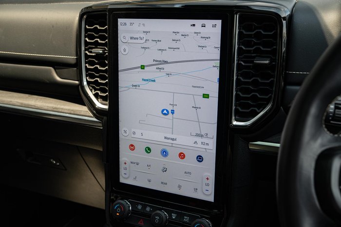 2024 Ford Everest Platinum