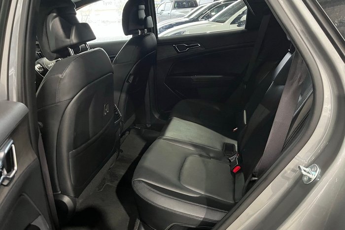 2024 Kia Sportage GT-Line