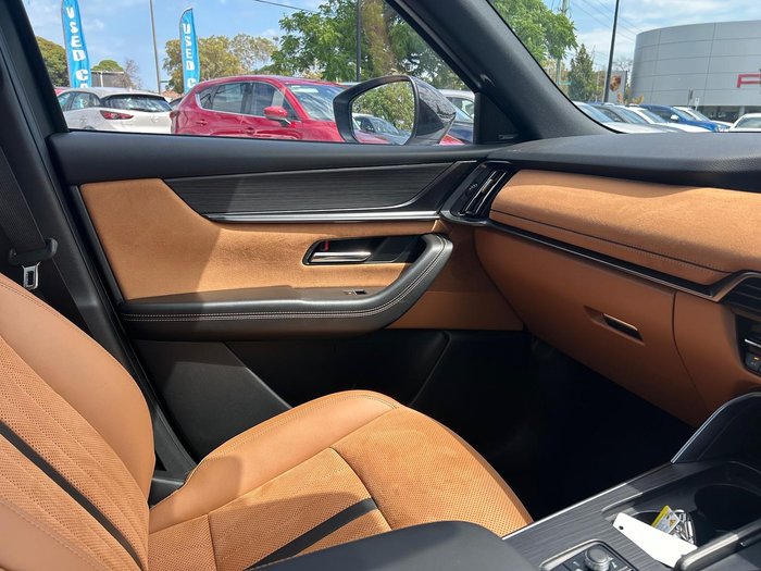 2024 Mazda CX-70 G50e Azami