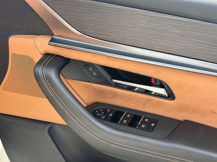 2024 Mazda CX-70 G50e Azami