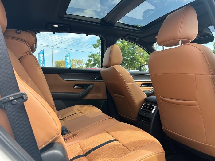 2024 Mazda CX-70 G50e Azami