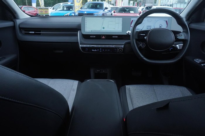 2023 Hyundai IONIQ 5 Essential