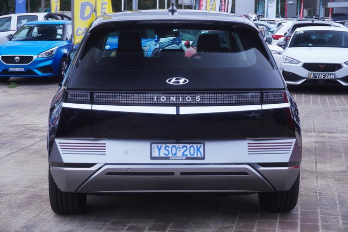 2023 Hyundai IONIQ 5 Essential