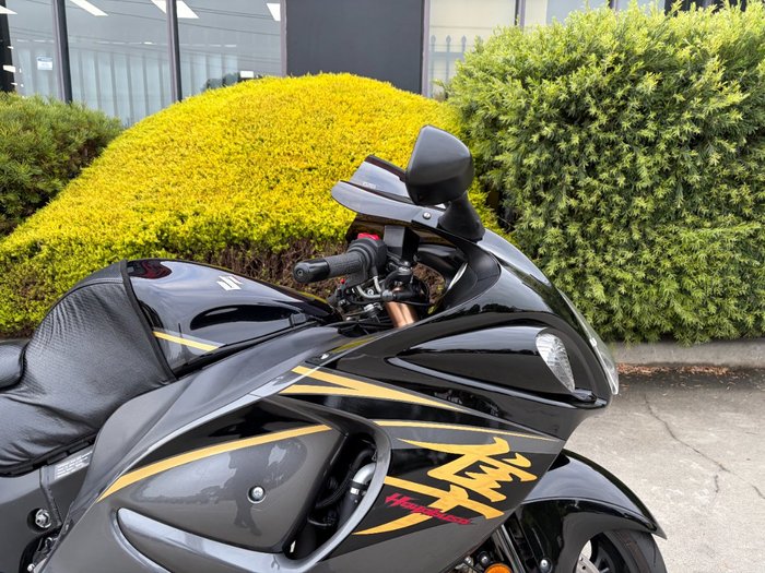 2015 Suzuki GSX1300RA (HAYABUSA) Black