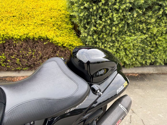 2015 Suzuki GSX1300RA (HAYABUSA) Black