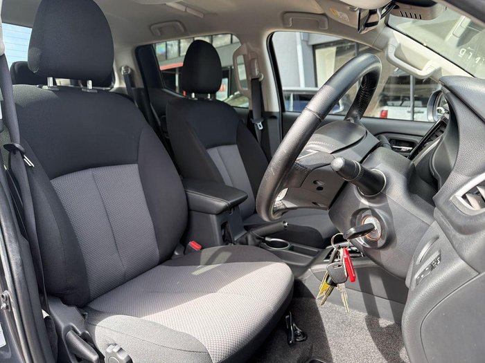 2022 Mitsubishi Triton GLX-R