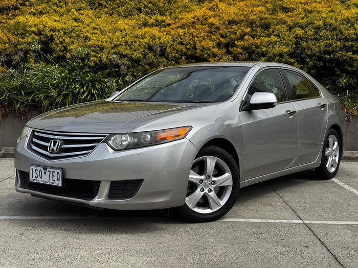 2008 Honda Accord Euro 8th Gen Alabaster Silver