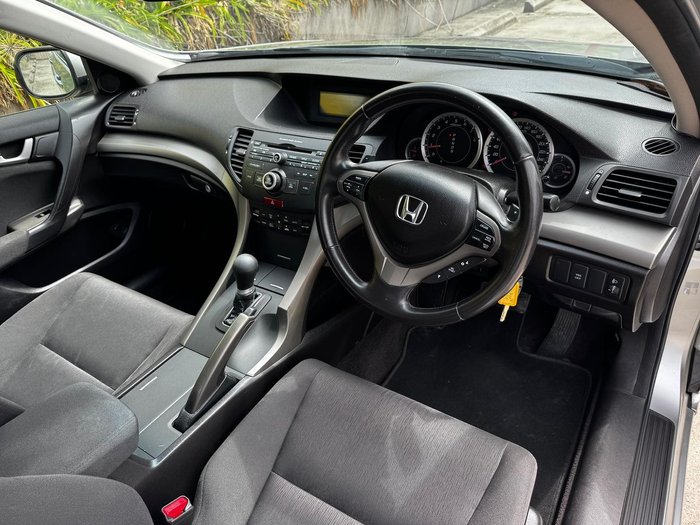 2008 Honda Accord Euro 8th Gen Alabaster Silver