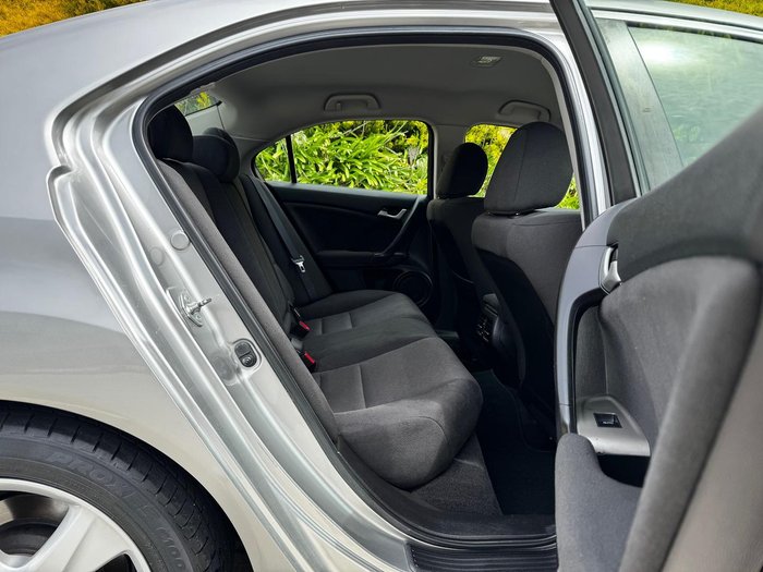 2008 Honda Accord Euro 8th Gen Alabaster Silver