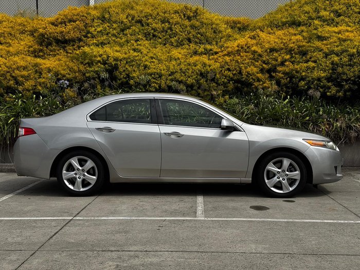 2008 Honda Accord Euro 8th Gen Alabaster Silver