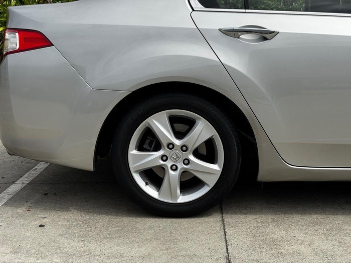 2008 Honda Accord Euro 8th Gen Alabaster Silver