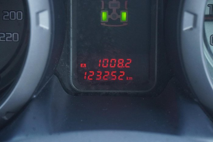 2017 Mitsubishi Pajero GLX