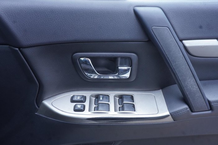 2017 Mitsubishi Pajero GLX