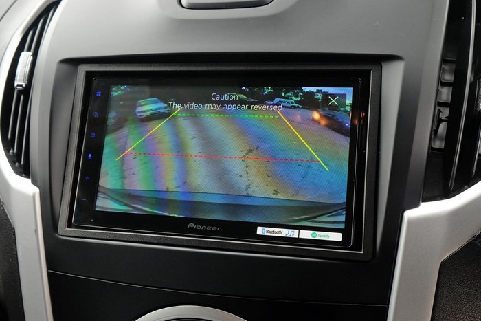 2020 Isuzu MU-X LS-T