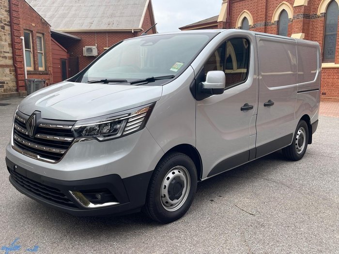 2026 Renault Trafic Premium