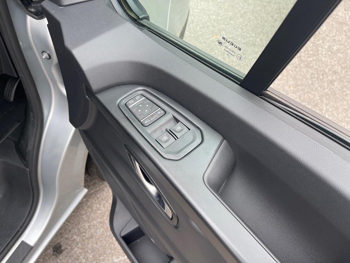 2026 Renault Trafic Premium