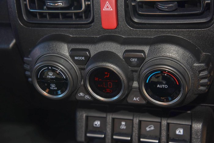 2023 Suzuki Jimny GLX