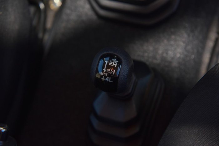 2023 Suzuki Jimny GLX