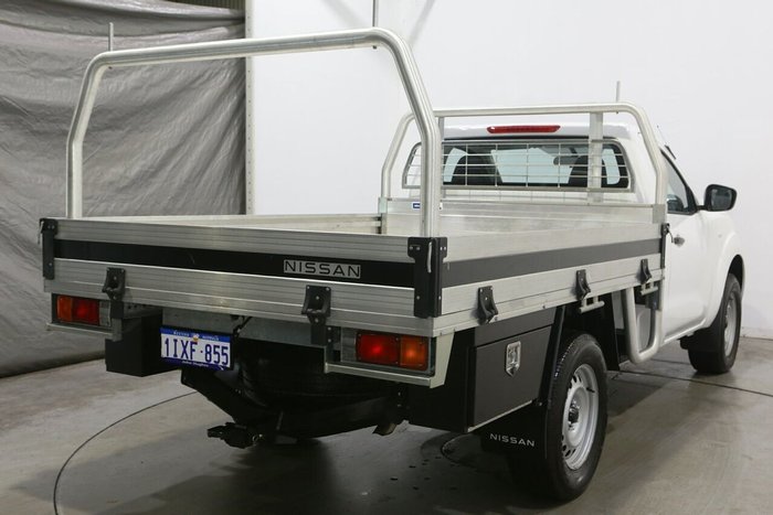 2021 Nissan Navara SL