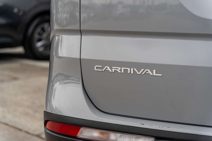 2022 Kia Carnival S