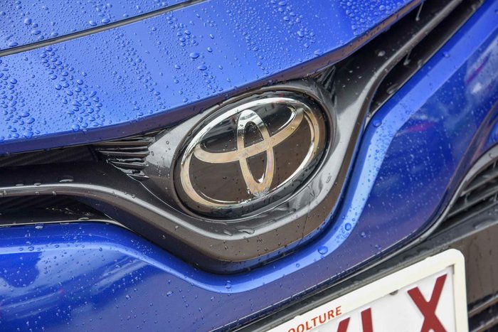 2018 Toyota Camry Ascent