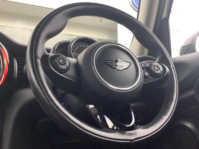 2018 MINI Hatch Cooper