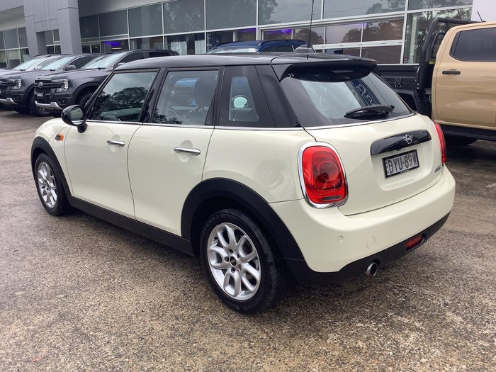 2018 MINI Hatch Cooper