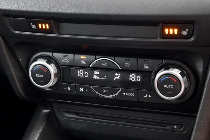 2016 Mazda 3 SP25 GT