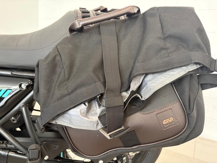 2023 Royal Enfield Scram 411 Mid Scram 411 Black