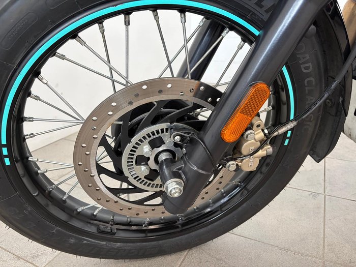 2023 Royal Enfield Scram 411 Mid Scram 411 Black