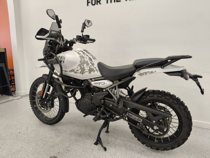 2024 Royal Enfield HIMALAYAN 450 White