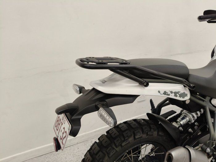 2024 Royal Enfield HIMALAYAN 450 White
