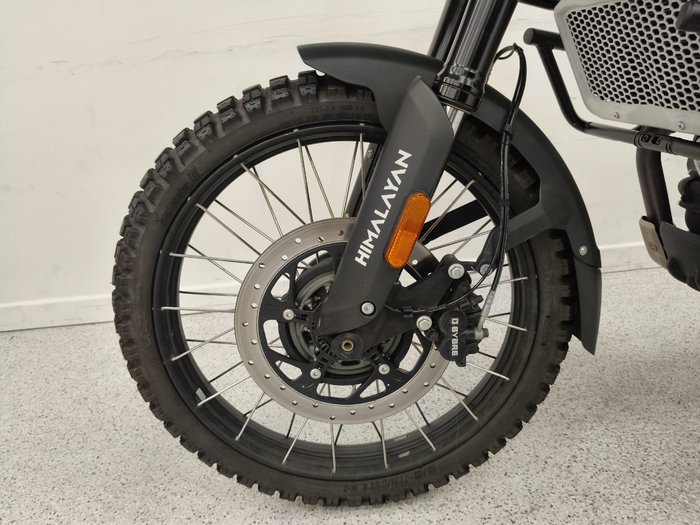 2024 Royal Enfield HIMALAYAN 450 White