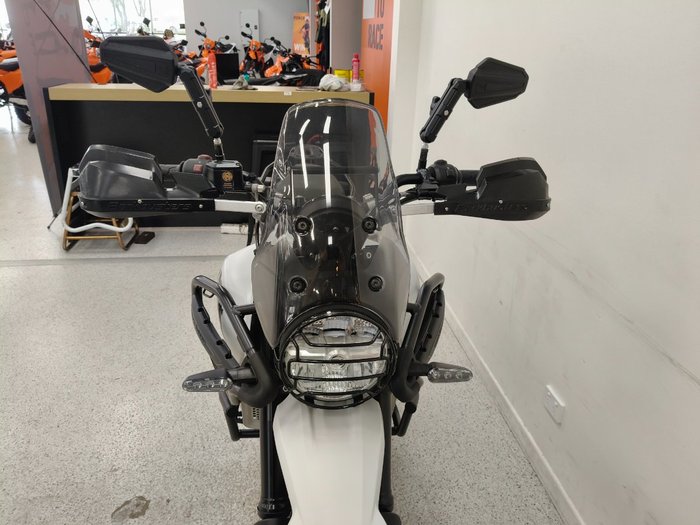 2024 Royal Enfield HIMALAYAN 450 White