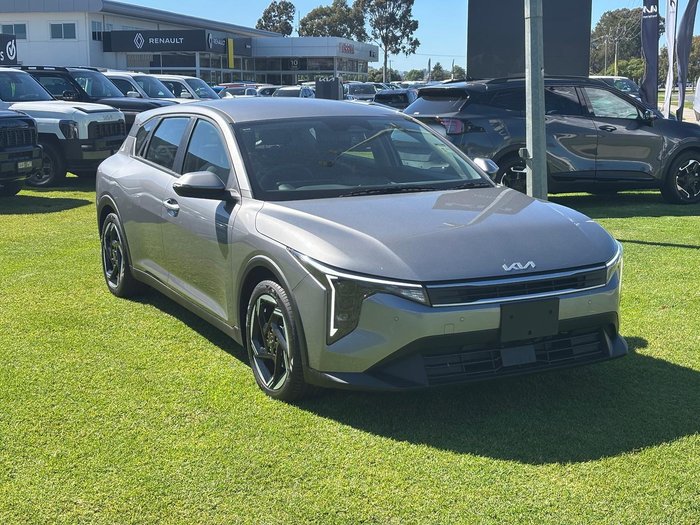 2026 Kia K4