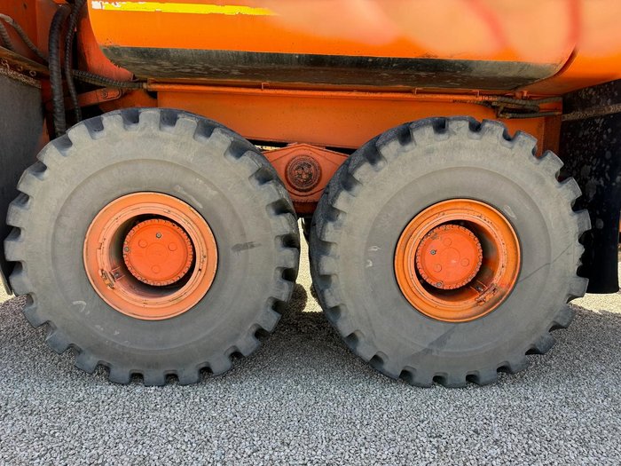 2009 Hitachi Ah 400D