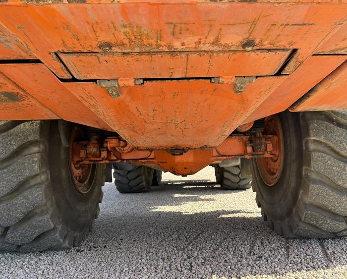 2009 Hitachi Ah 400D