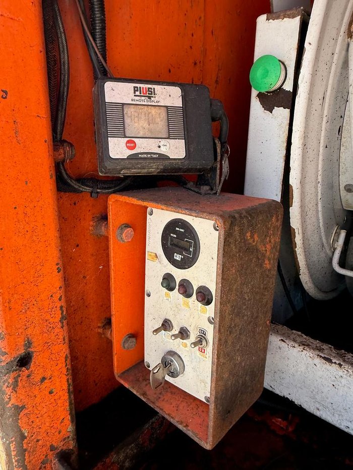 2009 Hitachi Ah 400D