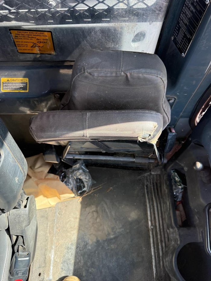 2009 Hitachi Ah 400D