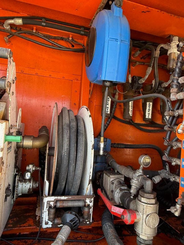 2009 Hitachi Ah 400D