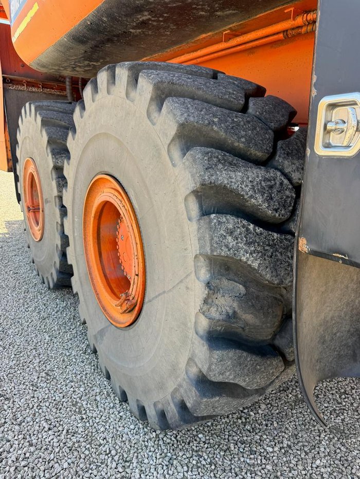 2009 Hitachi Ah 400D