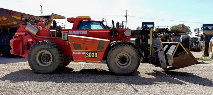2012 Manitou Mht10225l