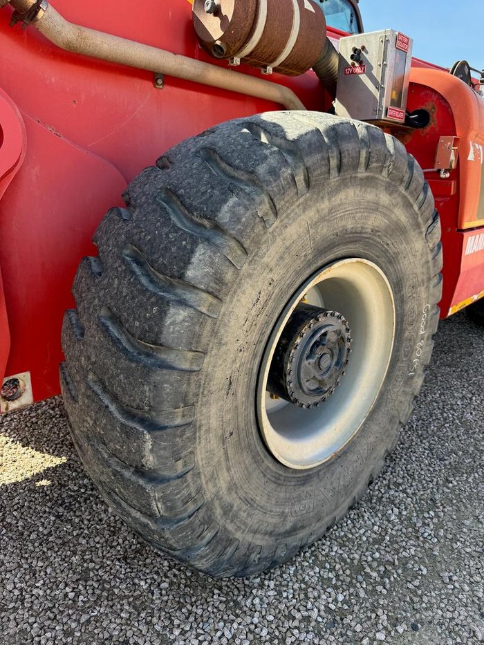 2012 Manitou Mht10225l