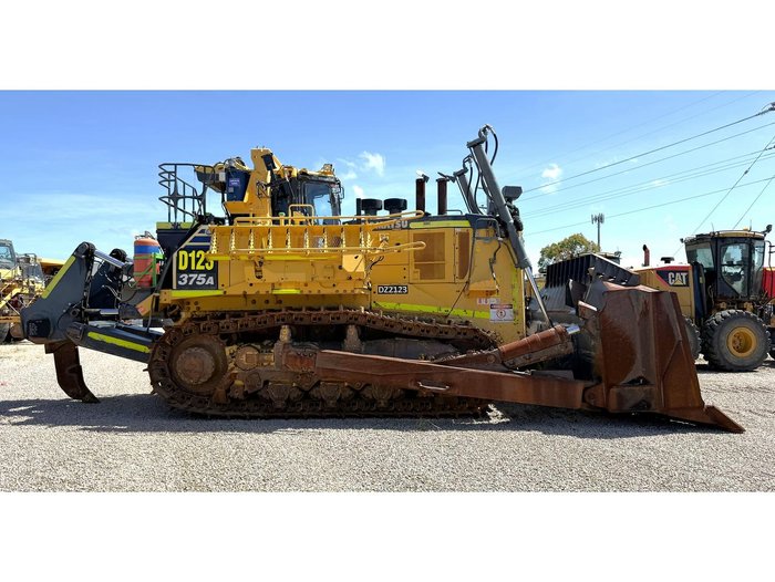 2019 Komatsu 375A-8